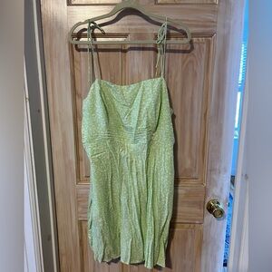 Light Green Dress with Pockets and Tie straps